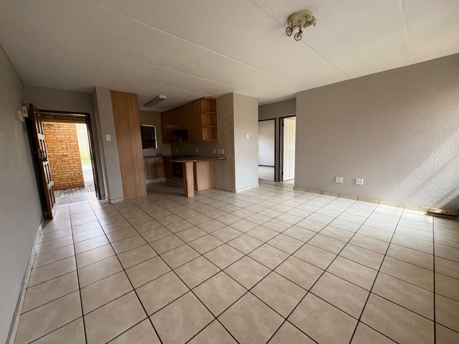 2 Bedroom Property for Sale in Vaalpark Free State